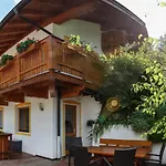Haus Ferchl Apartament
