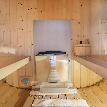 Haus Ferchl Апартаменты Нойштифт-им-Штубайталь